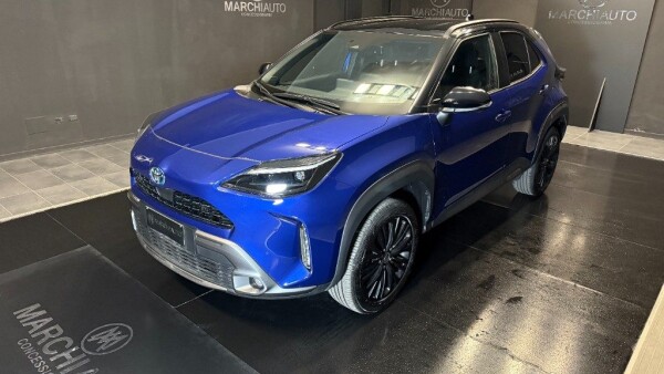Yaris Cross 1.5 Hybrid 5p. E-CVT Adventure}