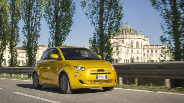 500 Berlina Hybrid Torino}