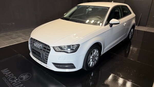 A3 1.6 TDI clean diesel S tronic Ambition}