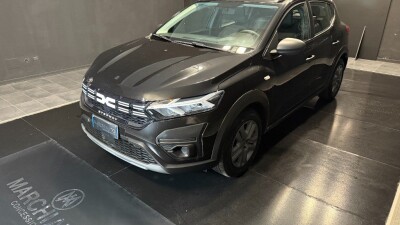 Offerte in Evidenza Marchi Auto - Sandero Stepway 1.0 TCe ECO-G Essential - Immagine 0