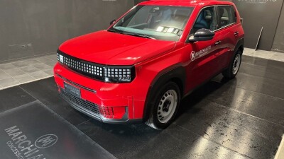 Offerte in Evidenza Marchi Auto - Grande Panda 44kWh Red - Immagine 0
