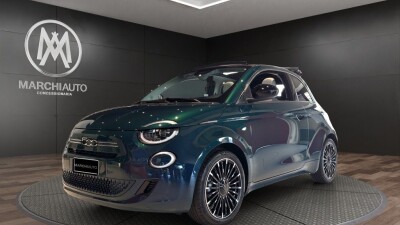 Offerte in Evidenza Marchi Auto - 500C Cabrio Hybrid Icon Pack Style - Immagine 0