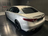 Giulia 2.2 Turbodiesel 210 CV AT8 AWD Q4 Veloce - Immagine 6