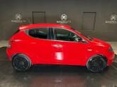 Ypsilon 1.0 FireFly 5 porte Hybrid Silver - Immagine 3