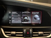 Giulia 2.2 Turbodiesel 190 CV AT8 Ti - Immagine 18