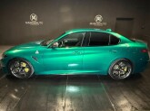 Giulia 2.9 V6 Bi-Turbo AT8 Quadrifoglio 100° Anniversario - Immagine 7