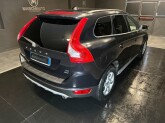 XC60 D5 AWD Geartronic Momentum - Immagine 4